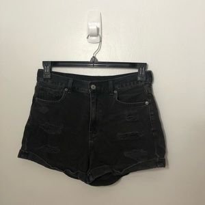 SOLD ON MERC 🍃 American Eagle Mom Jean Shorts